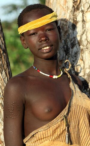 pretty black girls naked