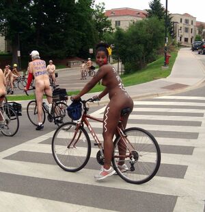sexy black girls twerking naked